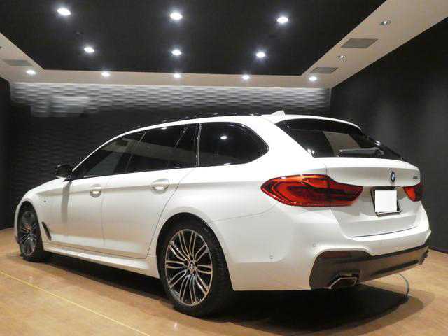 2020 BMW 530i Touring M Sport