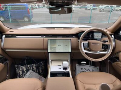 2024 Land Rover Range Rover 4.4 P615 V8 SV
