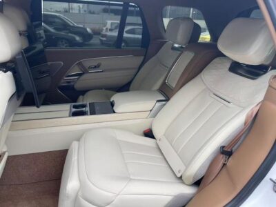 2024 Land Rover Range Rover 4.4 P615 V8 SV