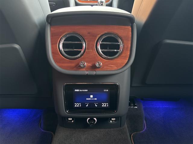 2022 Bentley Bentayga