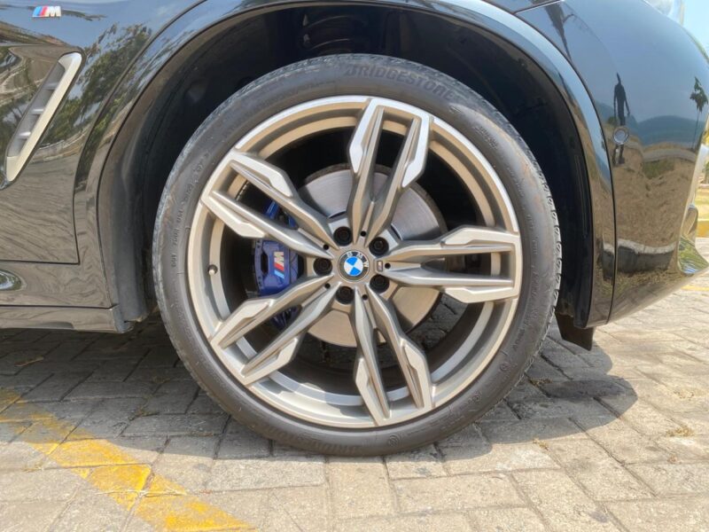 2019 BMW X3 M40d