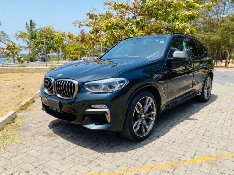 2019 BMW X3 M40d