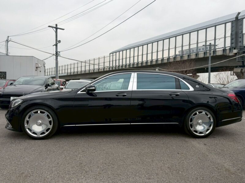 2019 Mercedes Maybach S560 First Class