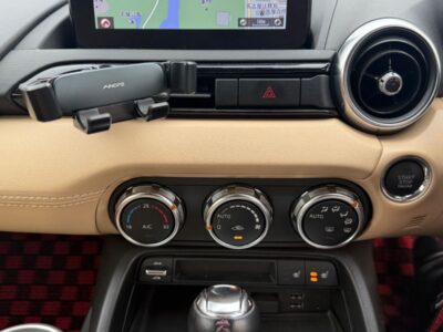 2019 Mazda Roadster RF VS