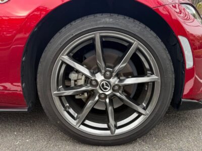 2019 Mazda Roadster RF VS