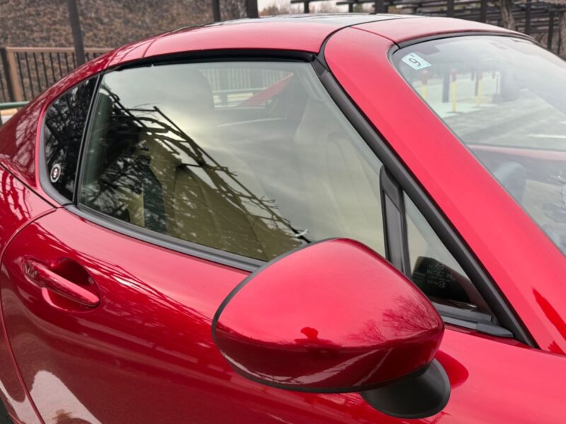 2019 Mazda Roadster RF VS