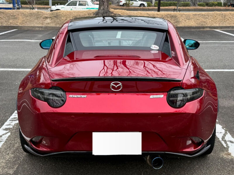 2019 Mazda Roadster RF VS