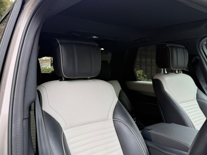 2021 Land Rover Discovery R Dynamic HSE D300