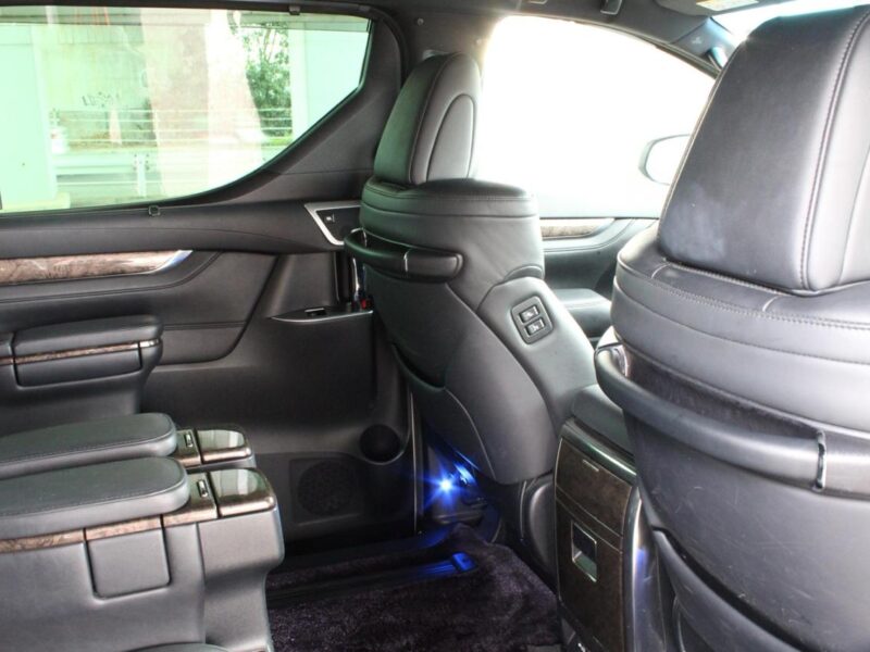 2020 Toyota Vellfire 2.5HV Executive Lounge Z 4WD