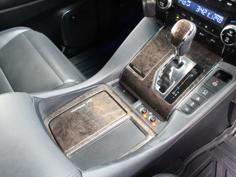 2020 Toyota Vellfire 2.5HV Executive Lounge Z 4WD