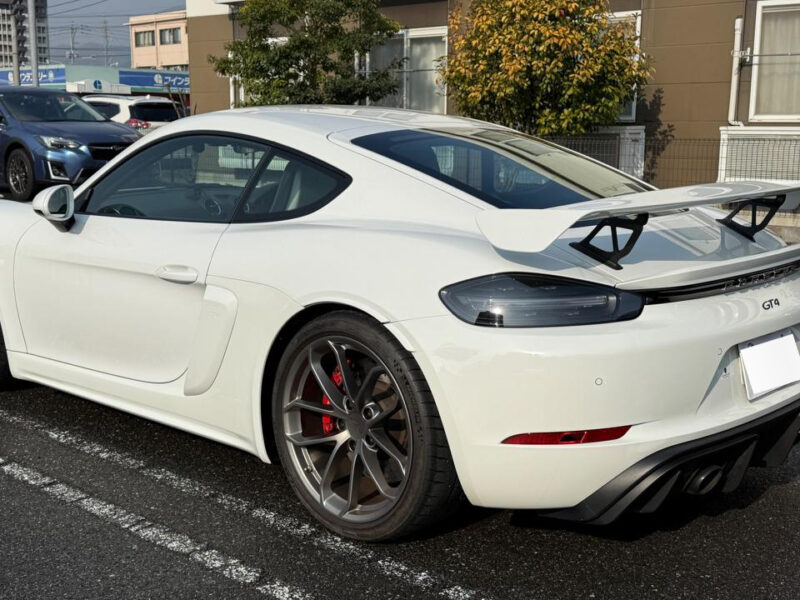 2020 Porsche 718 Cayman GT4