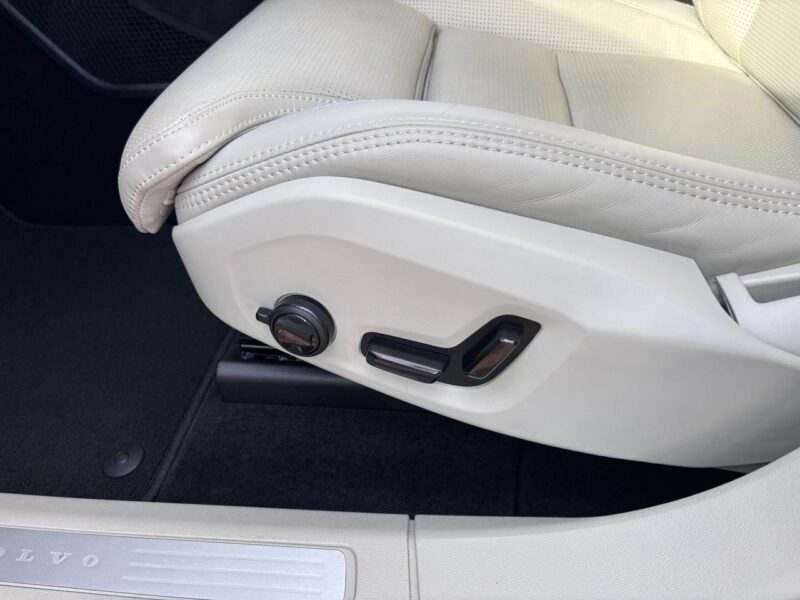 2019 Volvo XC60 D4 AWD Inscription