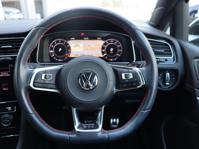 2019 Volkswagen Golf GTI Performance