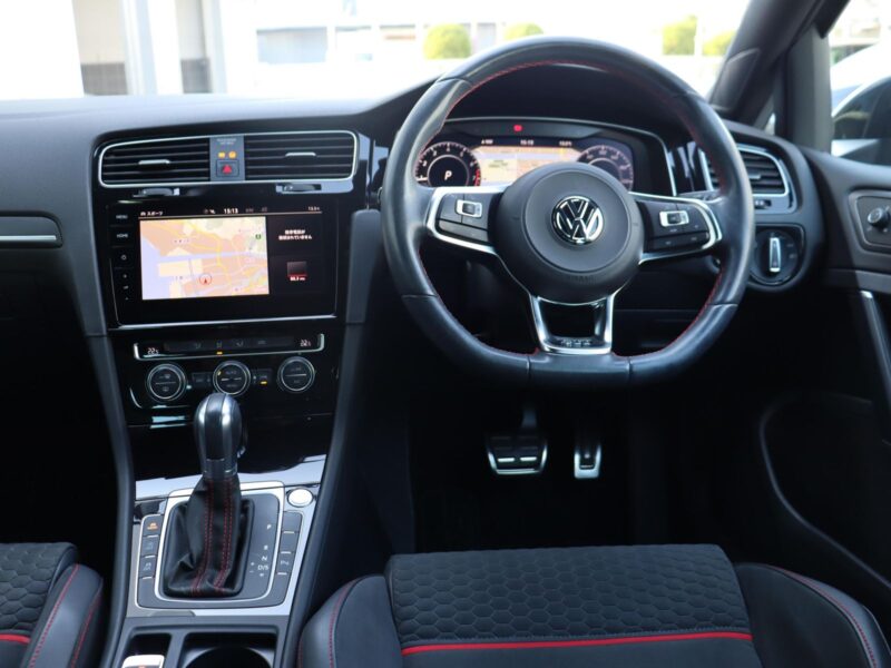 2019 Volkswagen Golf GTI Performance