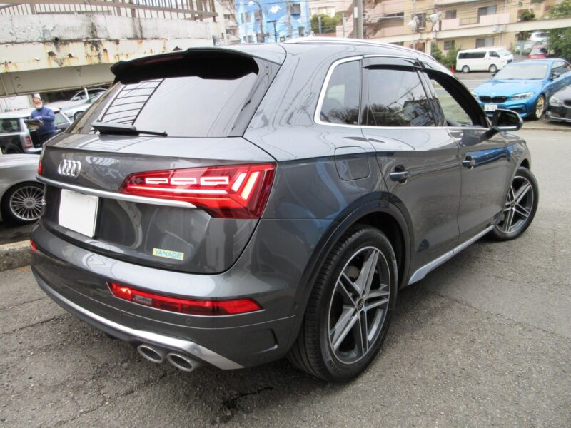 2021 AUDI SQ5