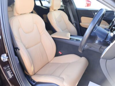 2020 Volvo V60 Cross Country T5 AWD Pro