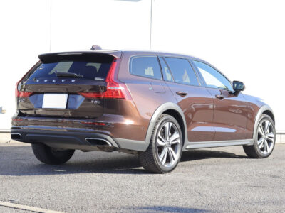 2020 Volvo V60 Cross Country T5 AWD Pro