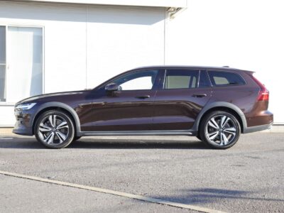 2020 Volvo V60 Cross Country T5 AWD Pro