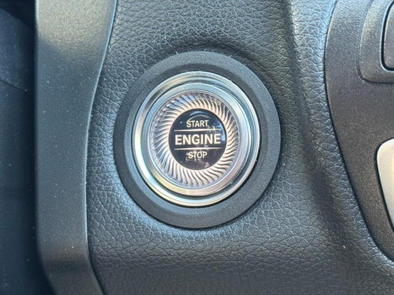 2019 Mercedes Benz GLC300 4Matic AMG Line