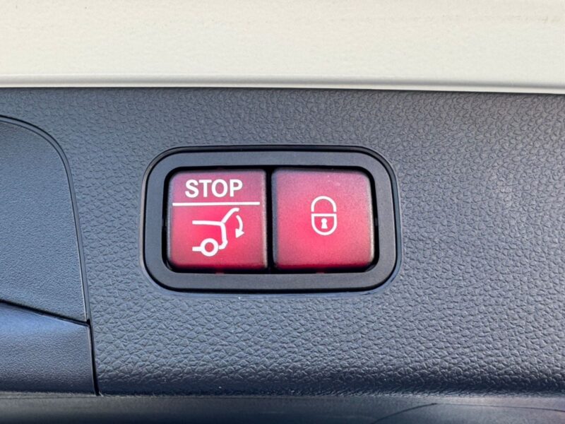 2019 Mercedes Benz GLC300 4Matic AMG Line