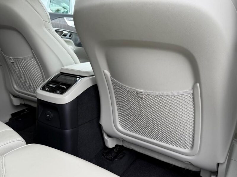 2021 VOLVO XC90 Recharge Plug-in Hybrid T8 AWD Inscription