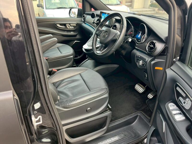 2021 Mercedes Benz V220d Avantgarde AMG Line LWB