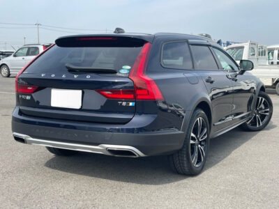 2019 Volvo V90 Cross Country T5 AWD SUMMUM