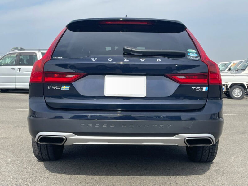 2019 Volvo V90 Cross Country T5 AWD SUMMUM