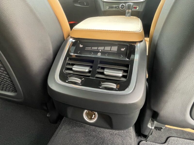 2019 Volvo V90 Cross Country T5 AWD SUMMUM