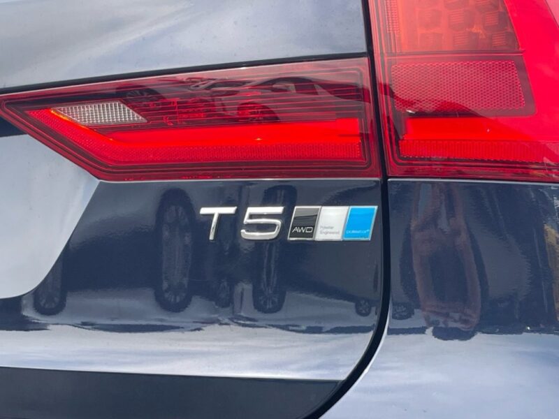 2019 Volvo V90 Cross Country T5 AWD SUMMUM