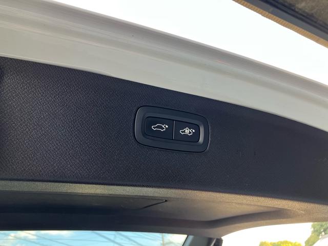 2021 VOLVO XC90 B6 AWD R-Design