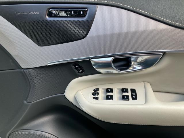 2021 VOLVO XC90 B6 AWD R-Design