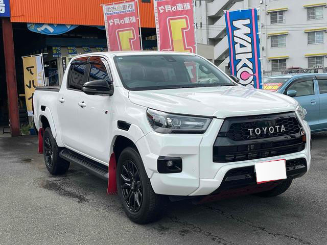 2023 Toyota Hilux Z GR Sport - GUN125