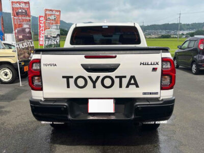 2023 Toyota Hilux Z GR Sport - GUN125