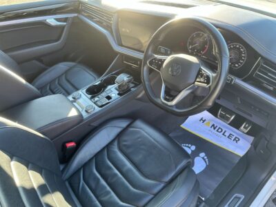 2020 Volkswagen Touareg 3.0TDI V6 Black Edition