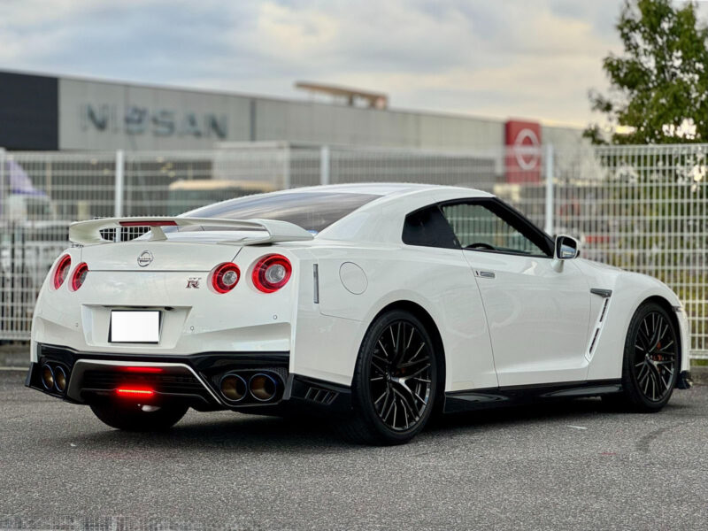 2019 Nissan GT-R Black Edition