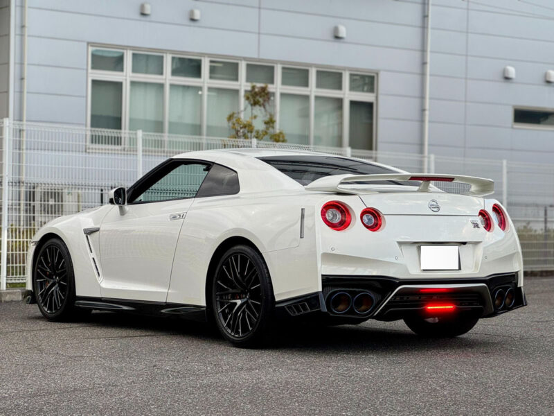 2019 Nissan GT-R Black Edition