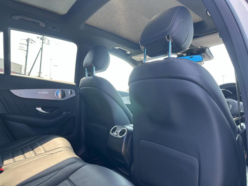 2019 Mercedes Benz GLC220d 4Matic Sports Leather PKG