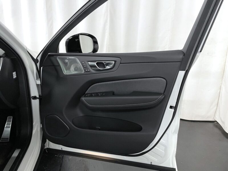 2020 VOLVO XC60 T8 AWD POLESTAR ENGINEERED