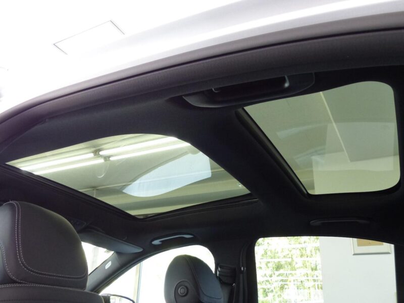 2020 Mercedes Benz E300 Avantgarde Sport