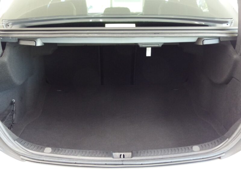 2020 Mercedes Benz E300 Avantgarde Sport