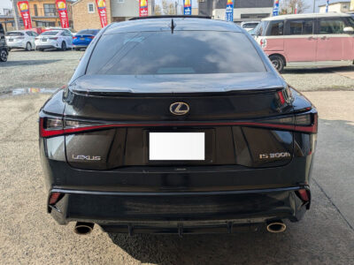 2021 LEXUS IS300h F Sport