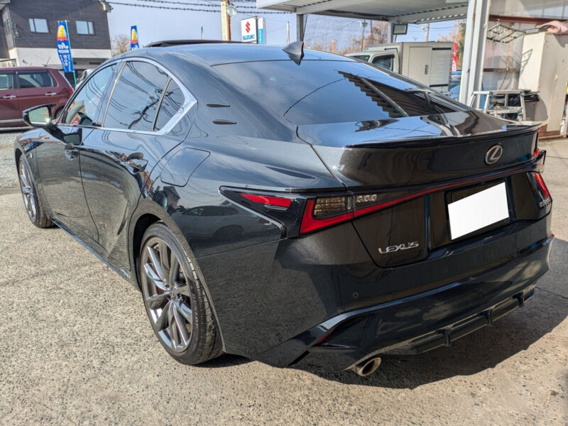 2021 LEXUS IS300h F Sport