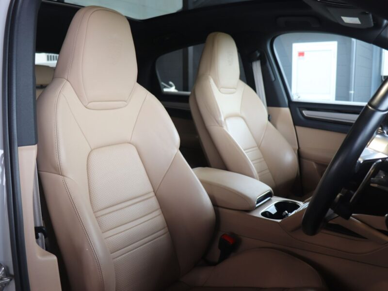 2022 Porsche Cayenne Coupe Platinum Edition