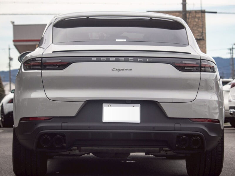2022 Porsche Cayenne Coupe Platinum Edition