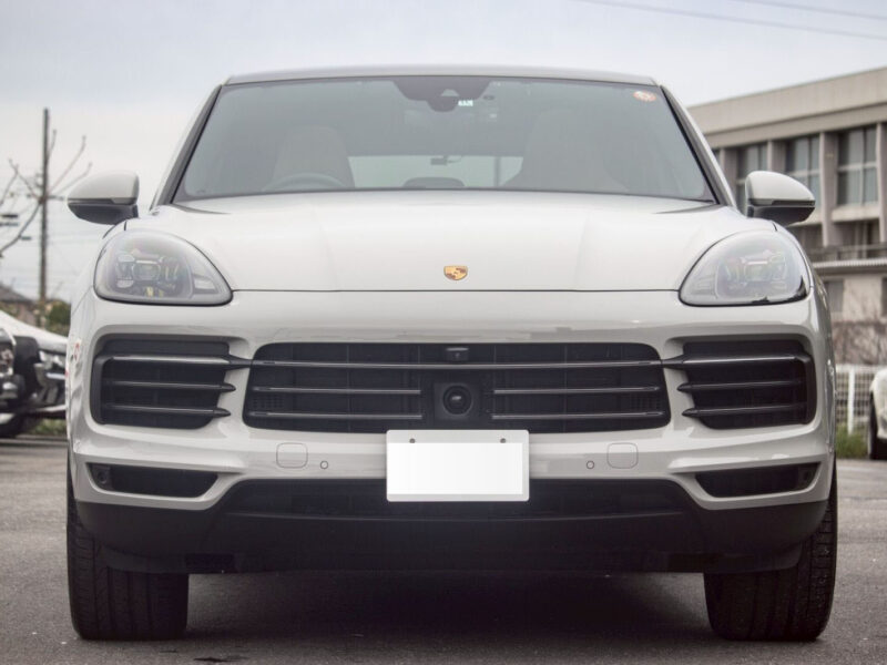 2022 Porsche Cayenne Coupe Platinum Edition