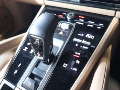 2022 Porsche Cayenne Coupe Platinum Edition