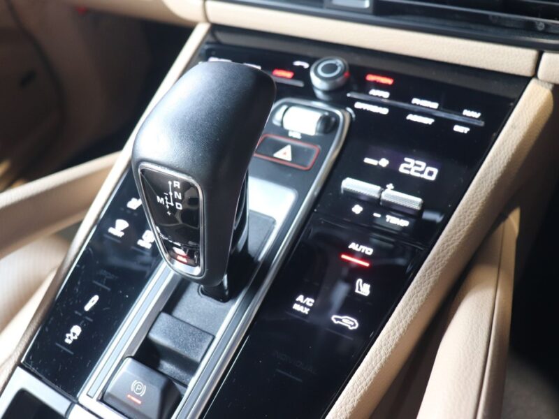 2022 Porsche Cayenne Coupe Platinum Edition