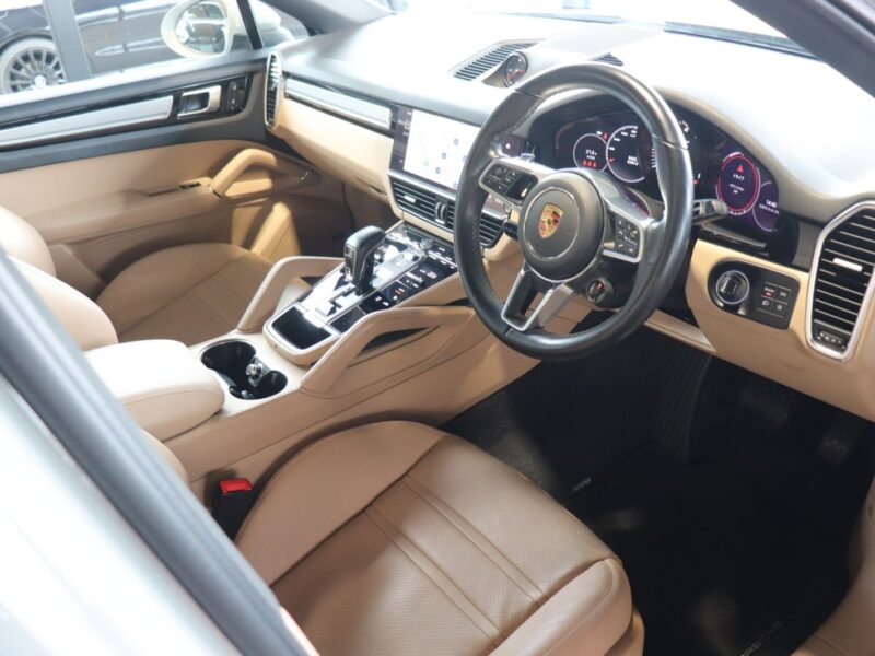 2022 Porsche Cayenne Coupe Platinum Edition