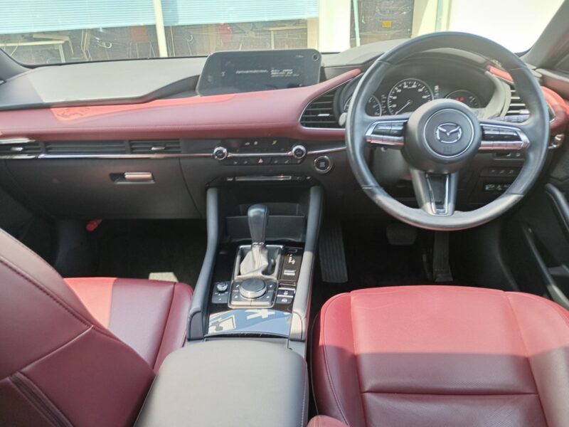 2019 MAZDA3 Fastback 2.0 X Burgundy Selection AWD